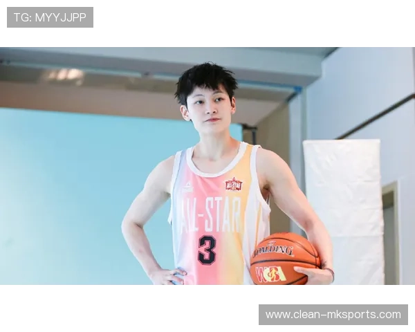 杨全明星首发引爆关注，全新新闻视角震撼登场