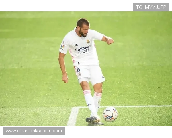 纳乔防守端表现亮眼，成球队后防核心关键人物