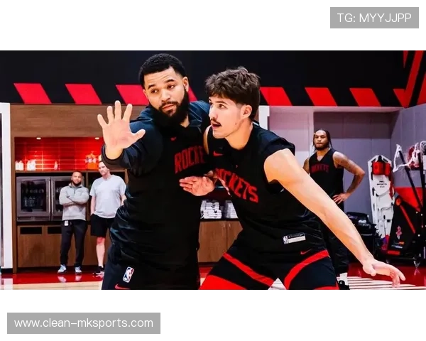 范弗利特带领火箭队崛起,成球队新核心领袖 范弗利特带领火箭队崛起,成球队新核心领袖